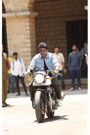 Rent Yuvarathnaa Online